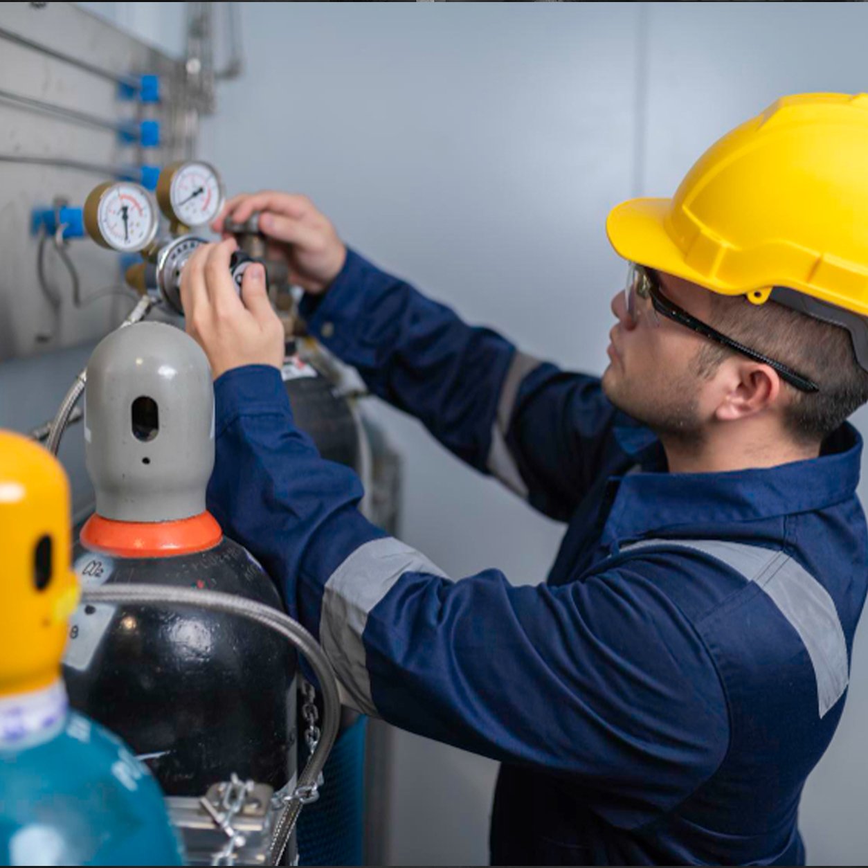 CNG Hydrotesting                        class=